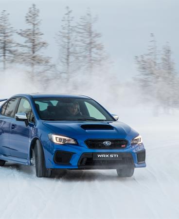 SUBARU_WRX-STI-22-hr